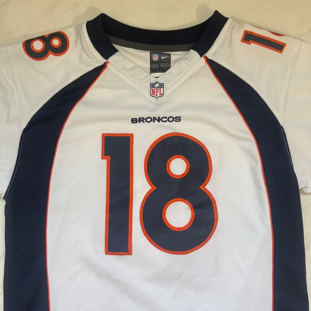 NFL On Field Size Large Manning #18 Broncos Jersey White Navy Sporty Football